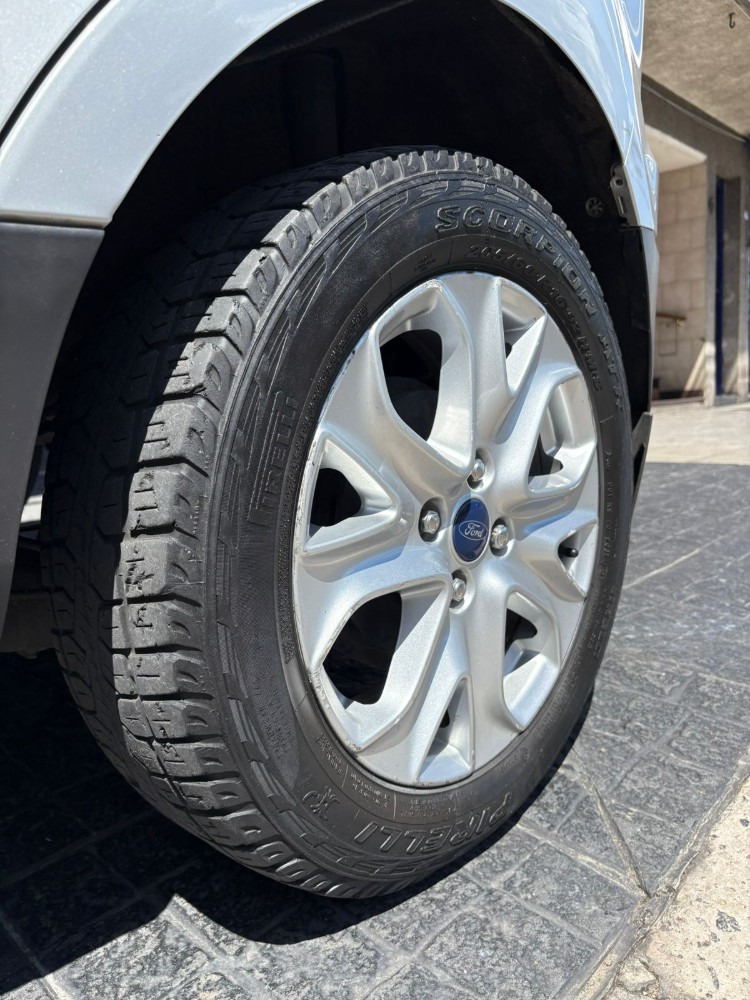 Ford Ecosport Titanium — foto 7